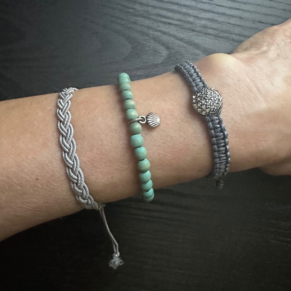 Bracelets - set of 3 (small wrist) - Picture 3 of 11